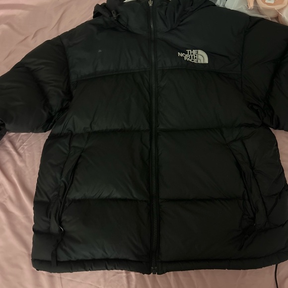 the north face black puffer